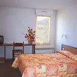 Carre Pau Airport 3* 세르 카스테
