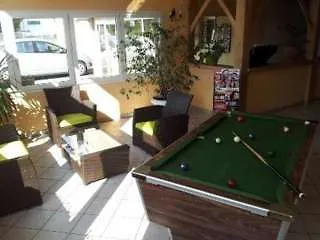 Carre Pau Airport Hotell Serres-Castet