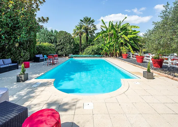 Carre Pau Airport 3* Serres-Castet