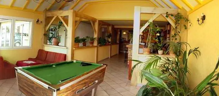 Carre Pau Airport 3* Serres-Castet