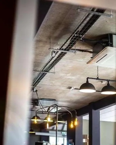 酒店 Carre Pau Airport